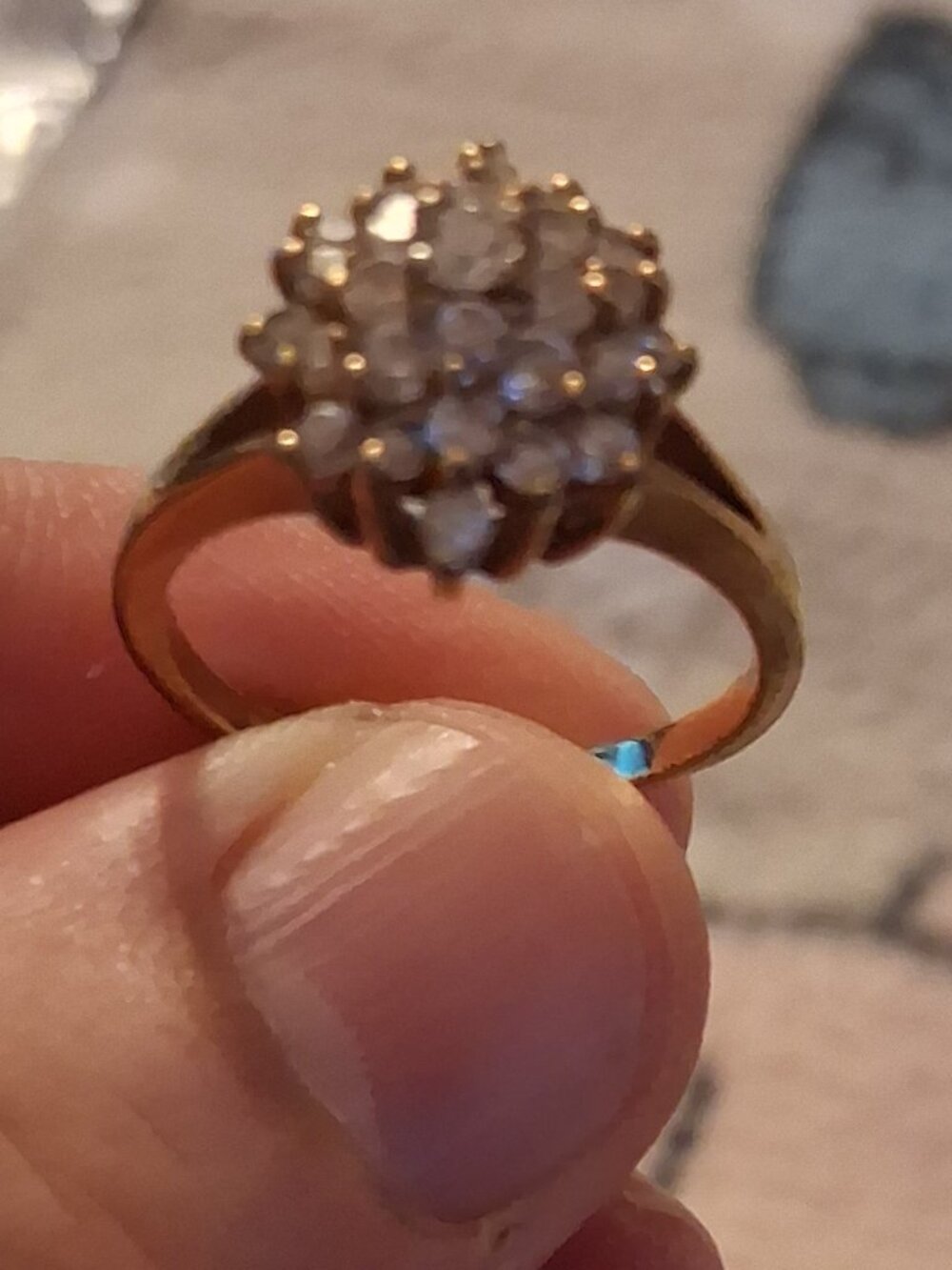 VINTAGE WOMANS RHINESTONE RING SIZE 8